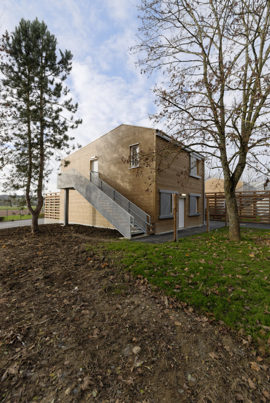 法国 16 座公益住房翻修工程,和谐融入自然景观-15