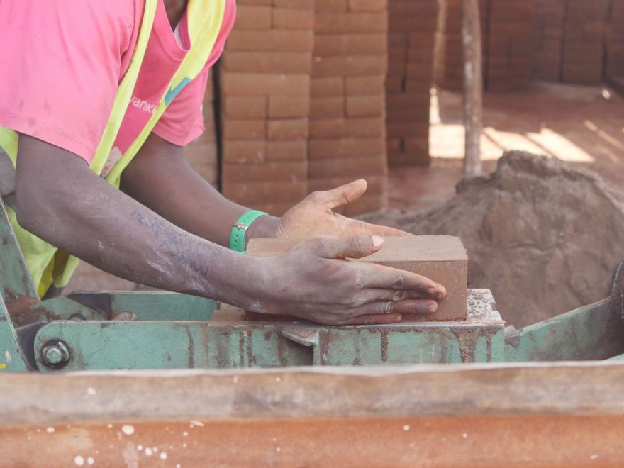 32° East Sanat Merkezi(32°东艺术中心)丨乌干达丨New Makers Bureau,Localworks-44