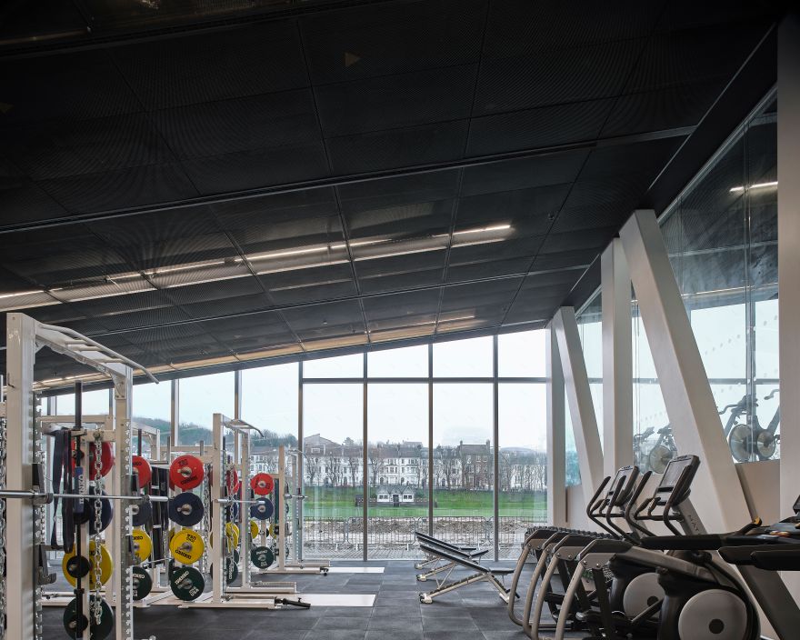 Brighton College 科学体育教学楼-81