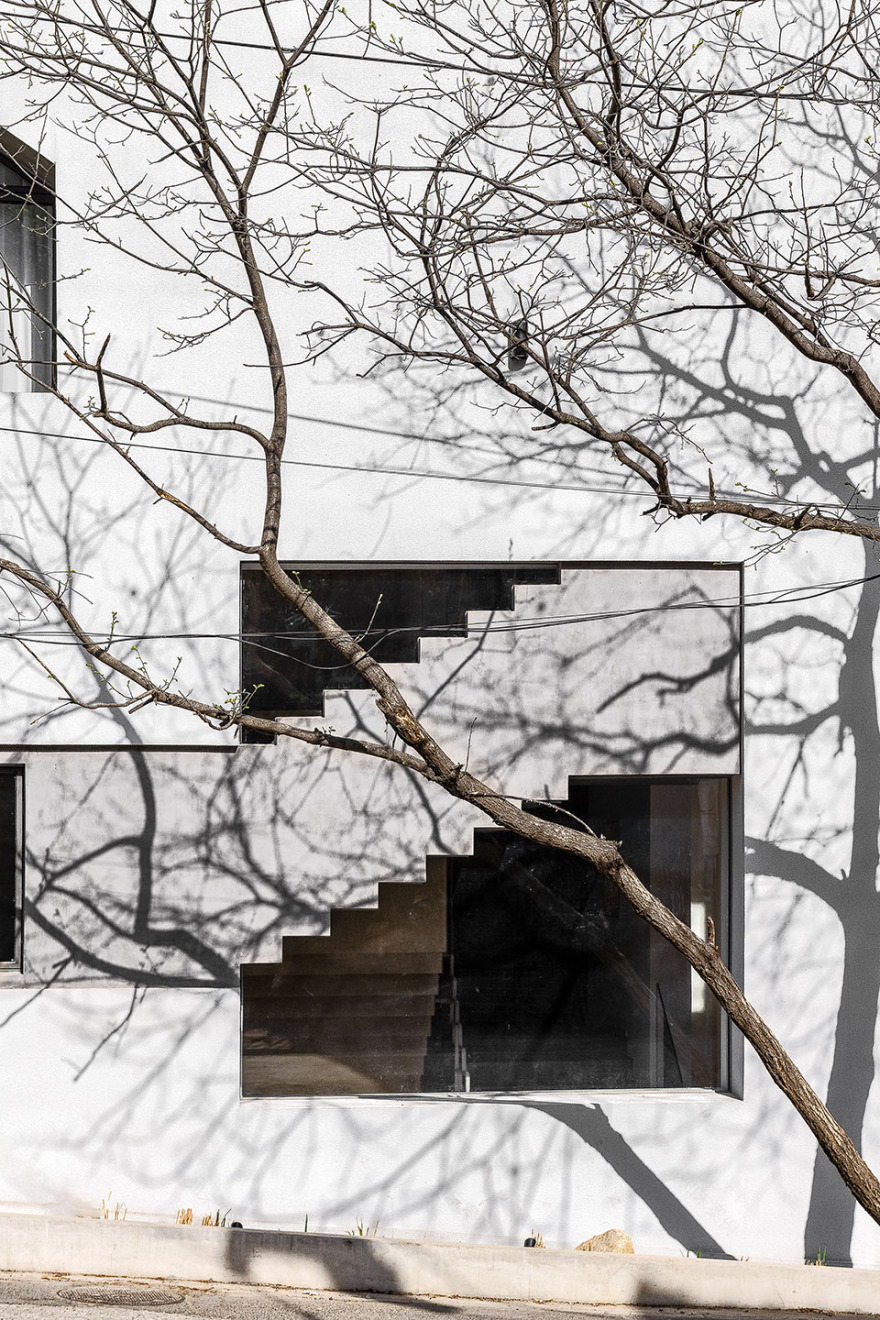 走神旅社 · 亲子友好,光影交织的山谷之家丨中国北京丨未来以北工作室-18