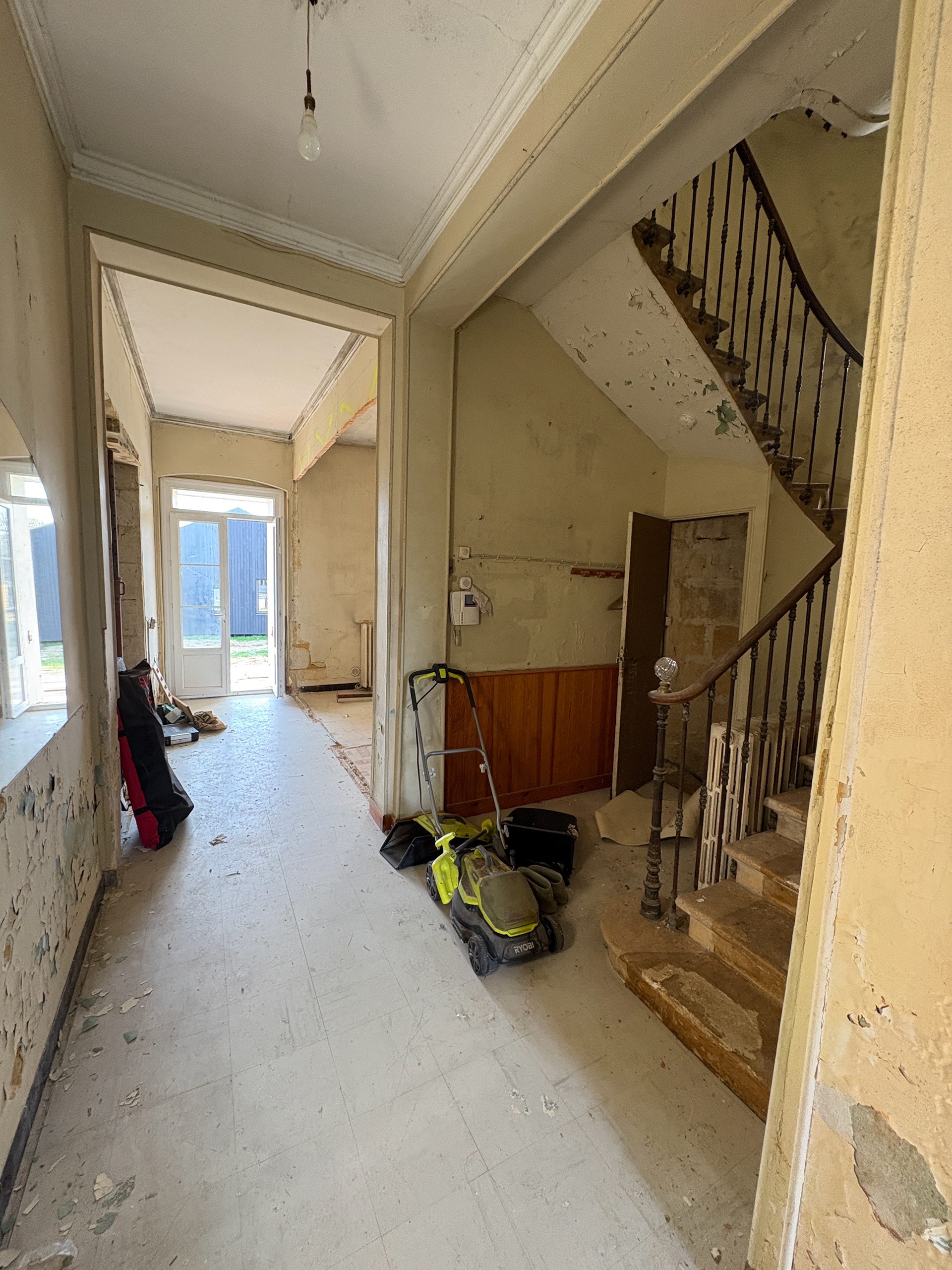 Casa Hinata • Bordeau·住宅翻新项目-4