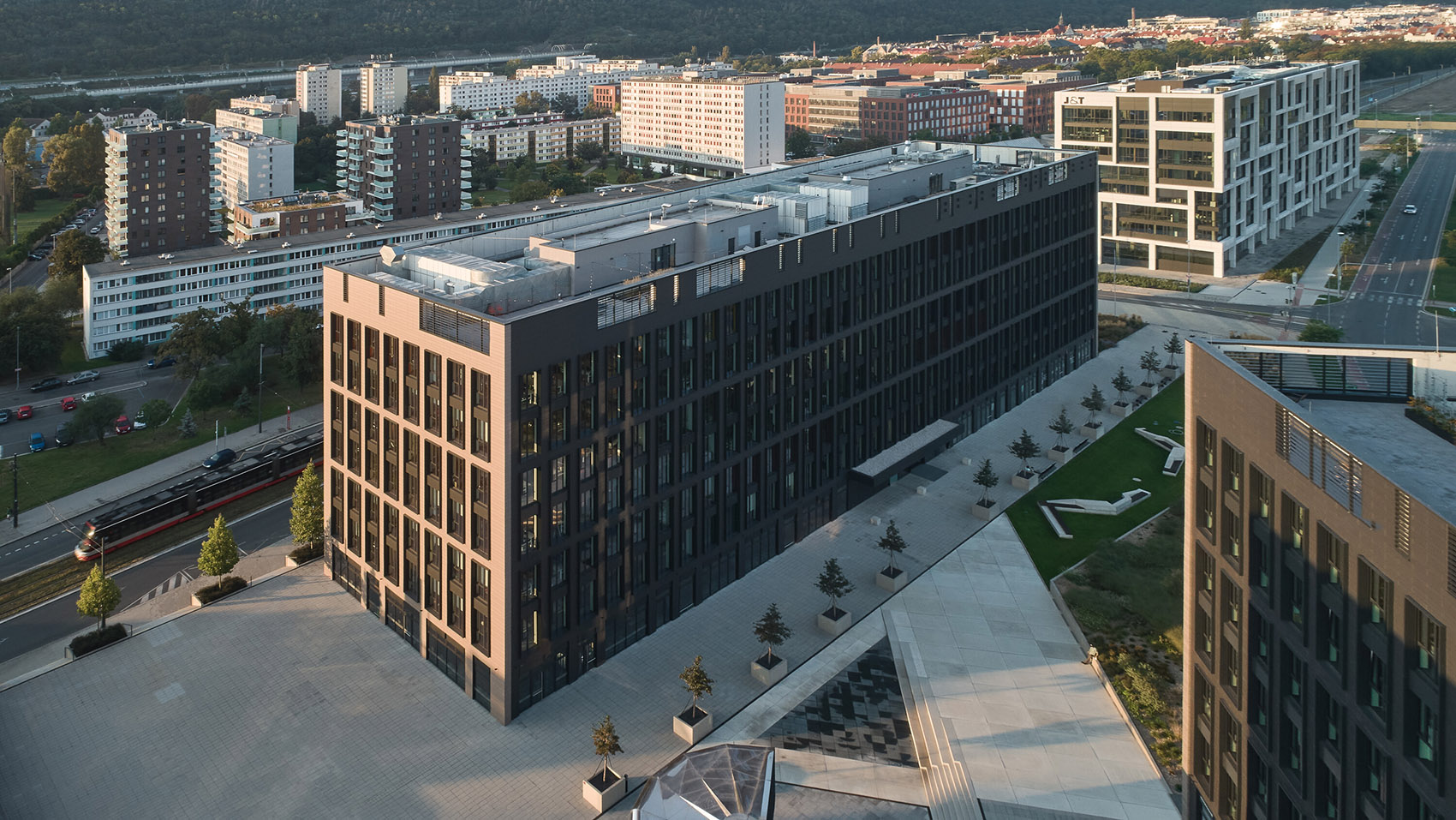 RUSTONKA办公楼,布拉格 / CMC Architects-6