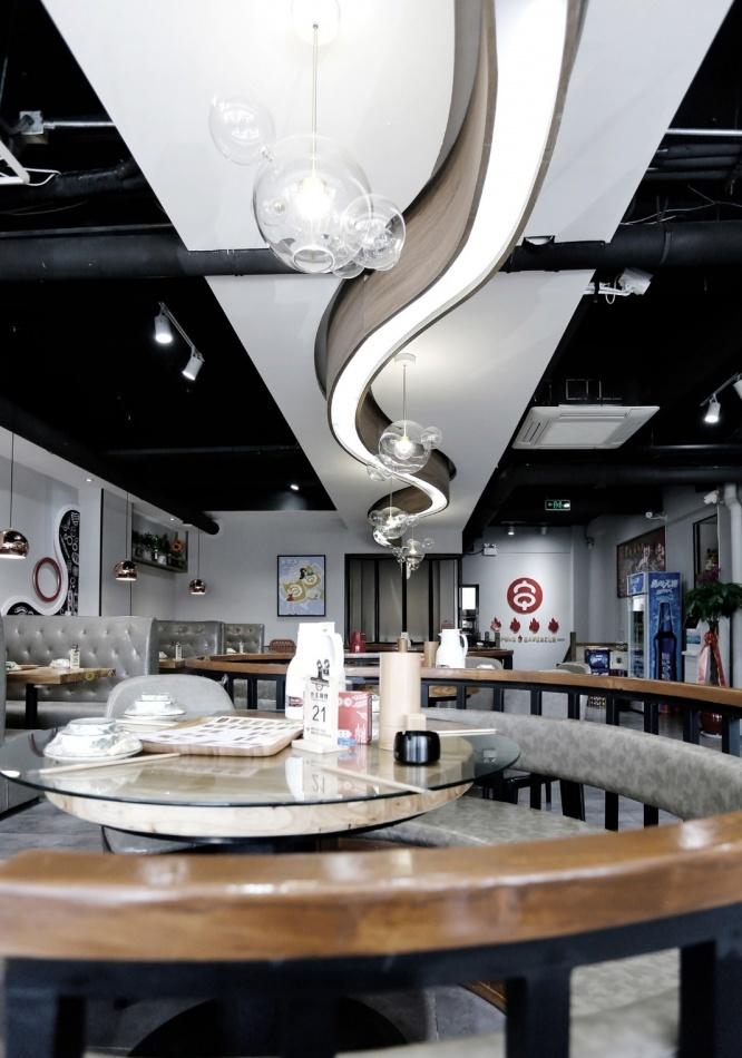 《人生一串》烧烤店 | 餐饮室内设计新潮流-20
