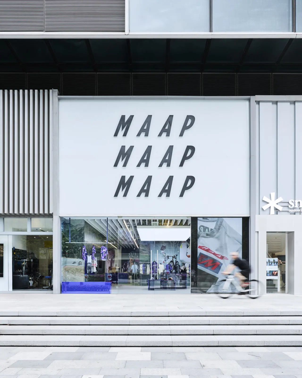 服装店丨中国上海丨DEDODESIGN architects-2