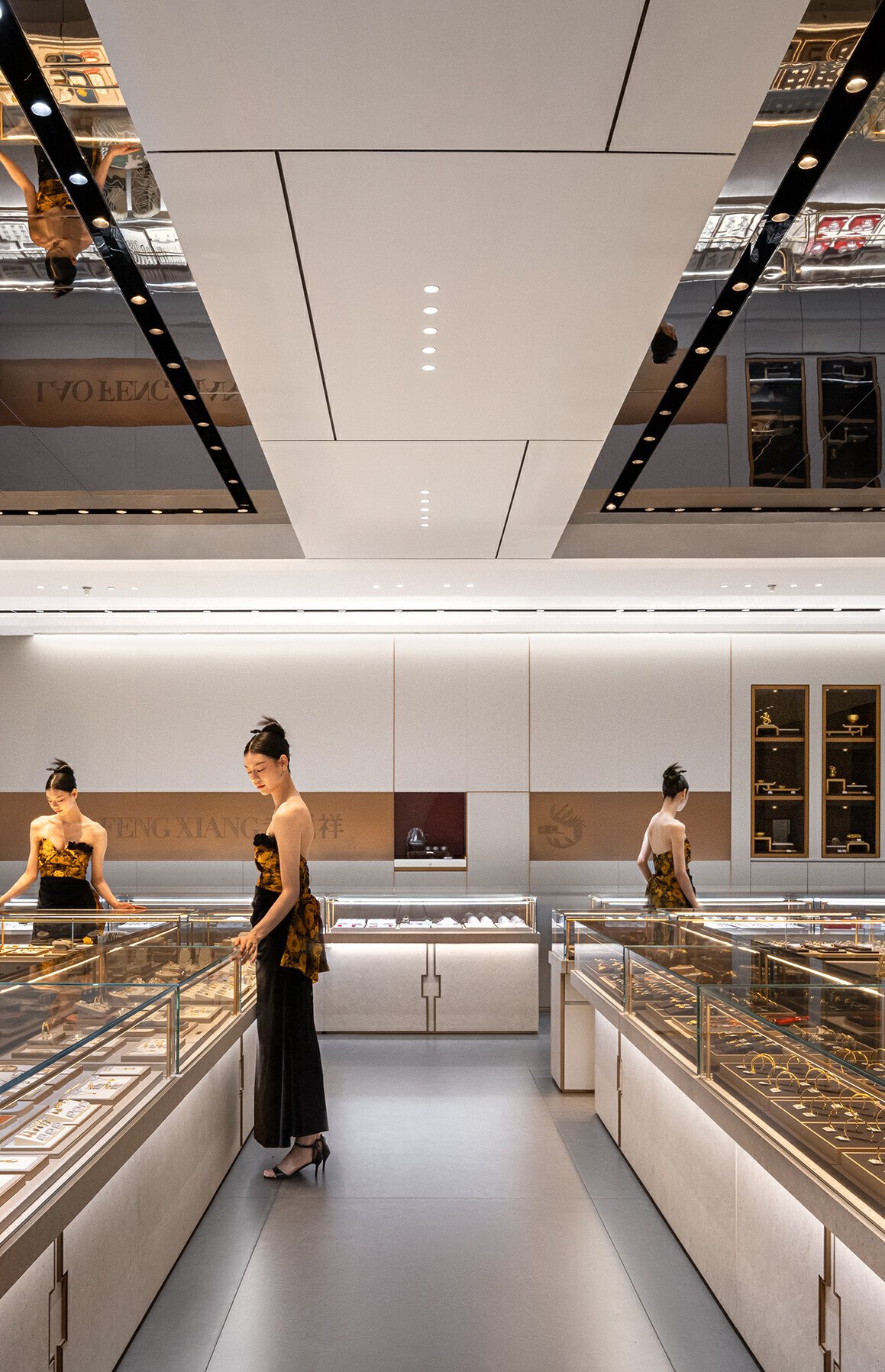 凤栖江南·杭州老凤祥旗舰店丨中国杭州丨DPD-80