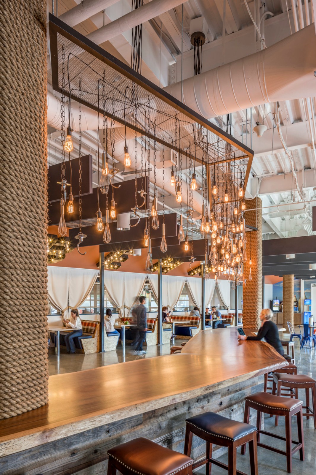 北美涂料供应商BEHR百色熊加州总部  H. Hendy Associates-3