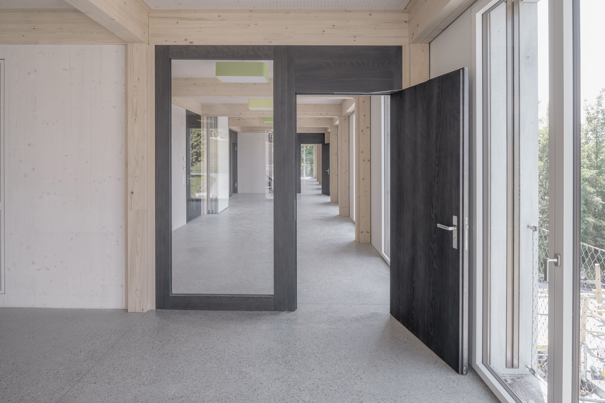 大学丨瑞士丨ahaa-18