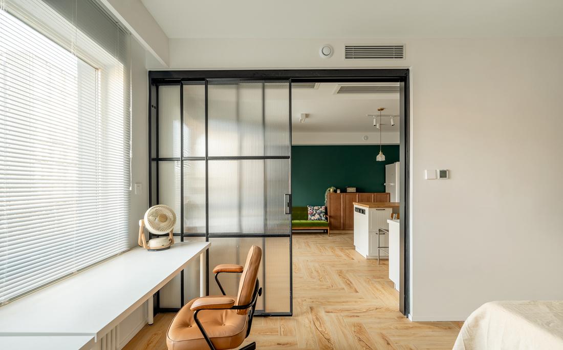 简约原木风公寓设计-24