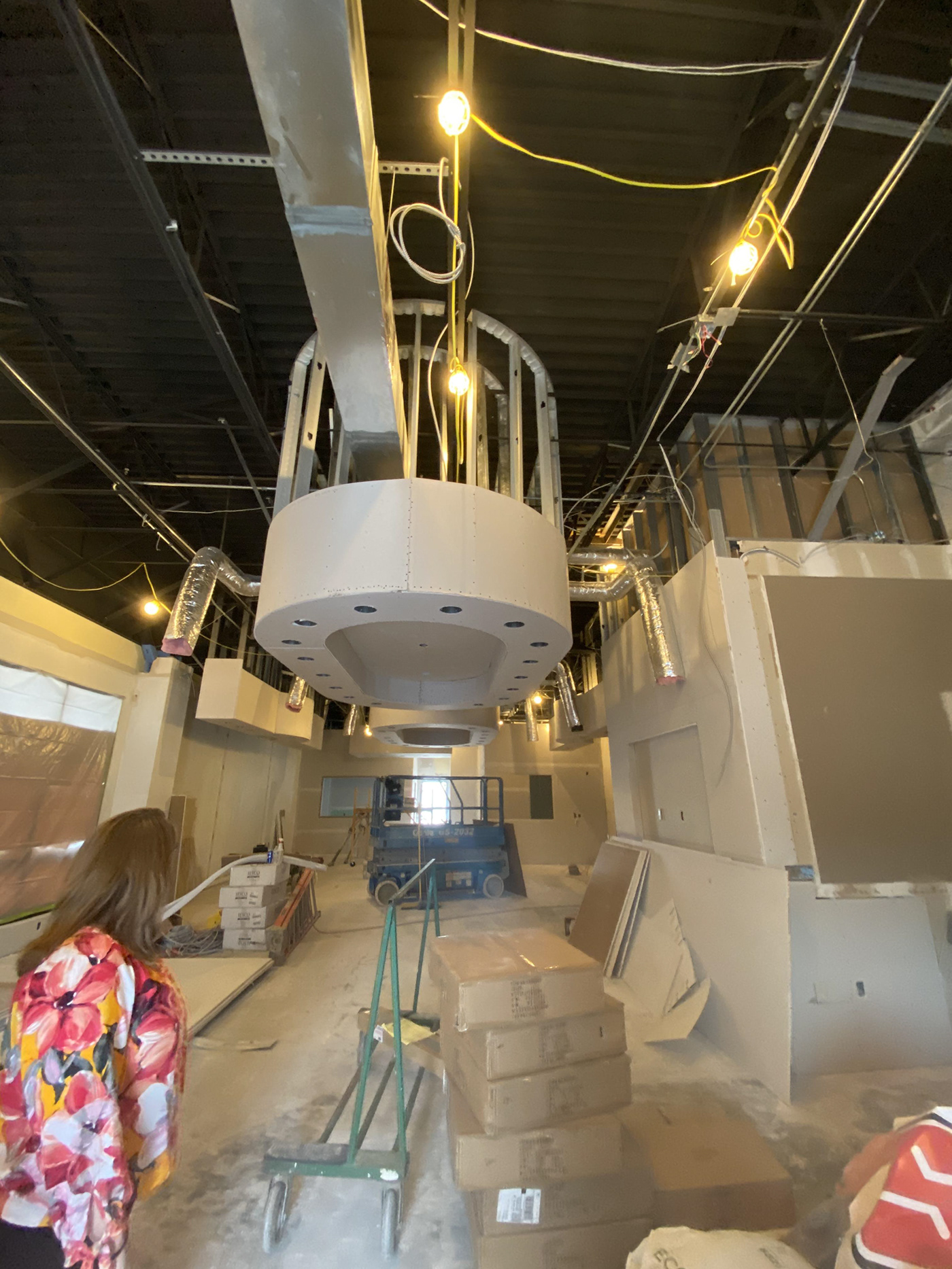 豪华珠宝店的现代设计翻新丨美国威奇托丨Leslie McGwire & Associates-15