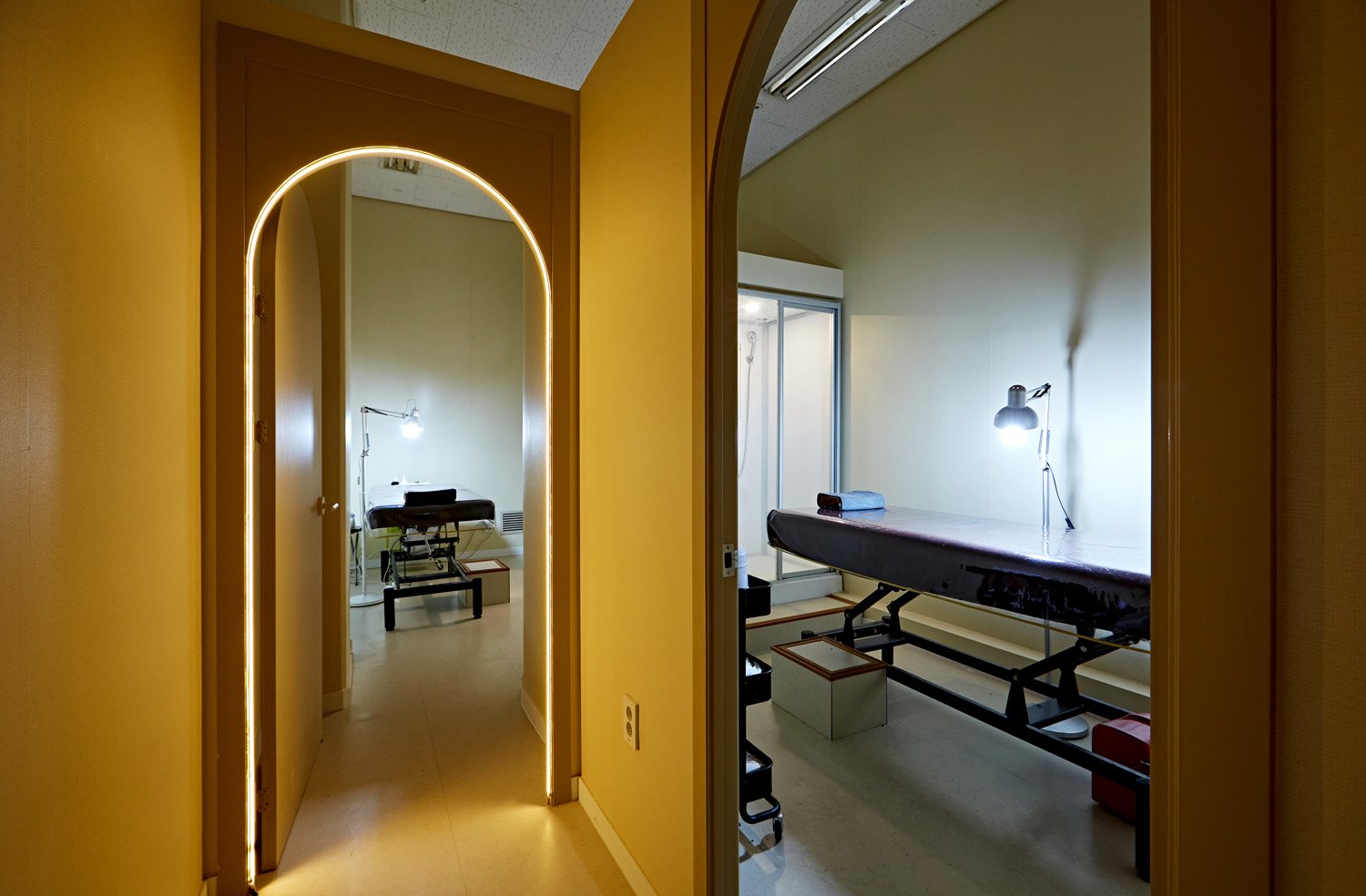 11 平米小空间的照明艺术 | 韩国设计师巧妙运用 LED 灯带-6