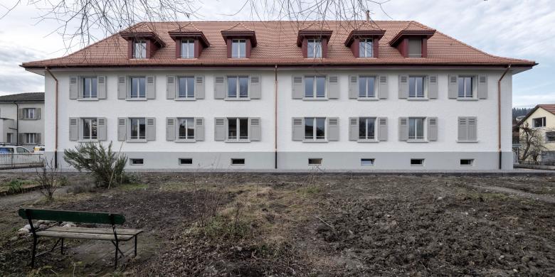 Andreas Marti & Partner Architekten AG丨Umbau und Erweiterung Bündtenweg丨瑞士-1
