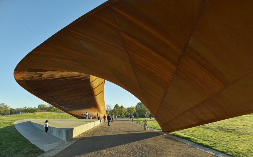 Luther George Park Performance Pavilion / Trahan Architects-21