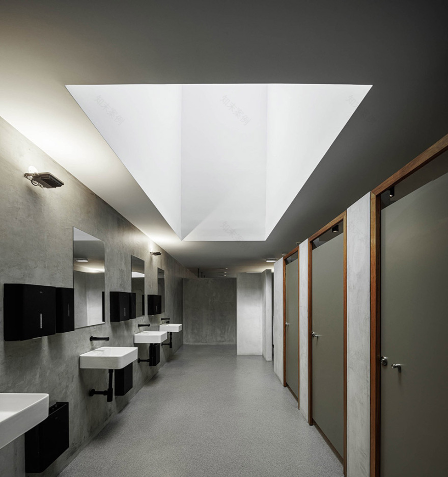 A10 工厂社交空间丨葡萄牙丨BOX arquitectos-58