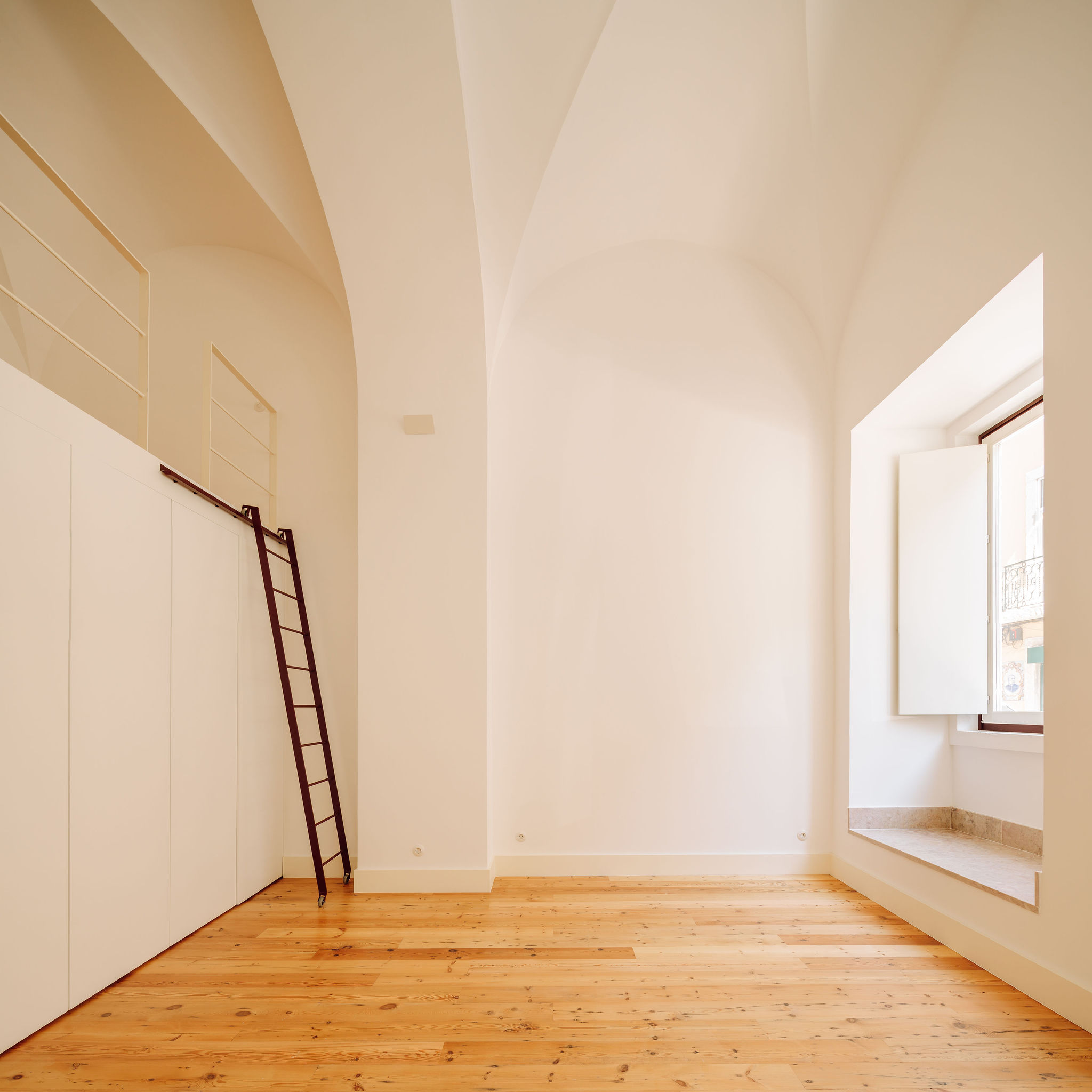 里斯本历史建筑改造丨葡萄牙里斯本-11