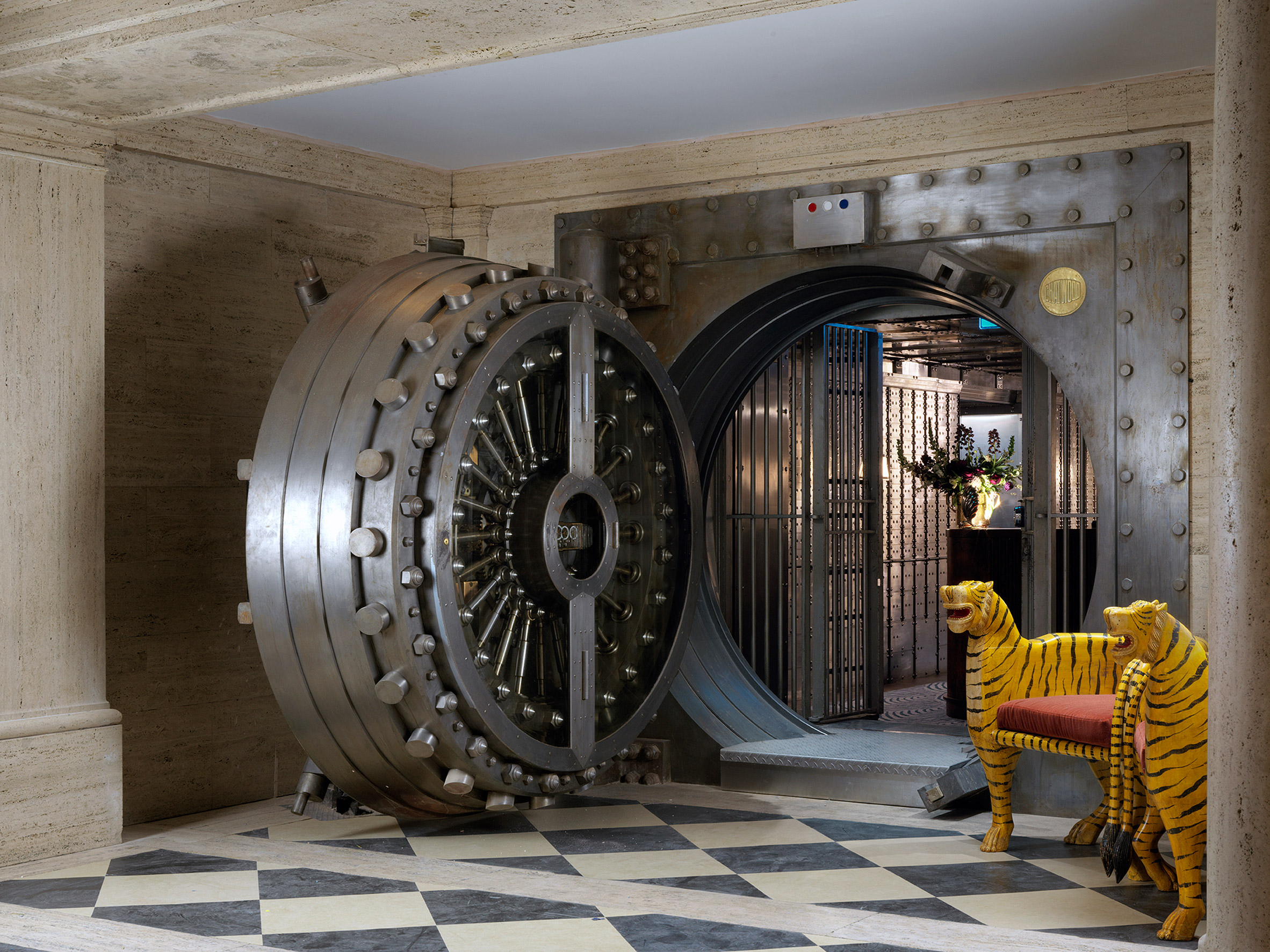 Soho House reopens Edwards Lutyens' Midland Bank as hotel and members' club-6