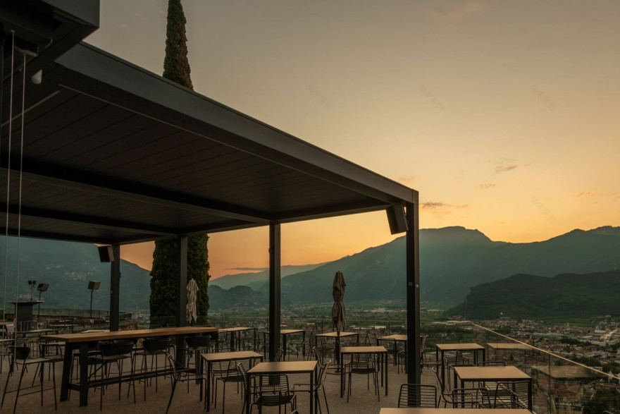 布雷拉实用堡垒酒廊-24