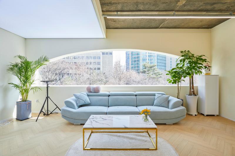 简约 20 坪美妆店设计-9