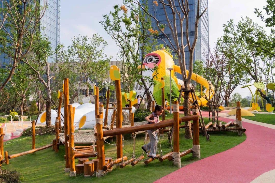 风是童年的翅膀丨宁波金茂精灵鸟公园-1