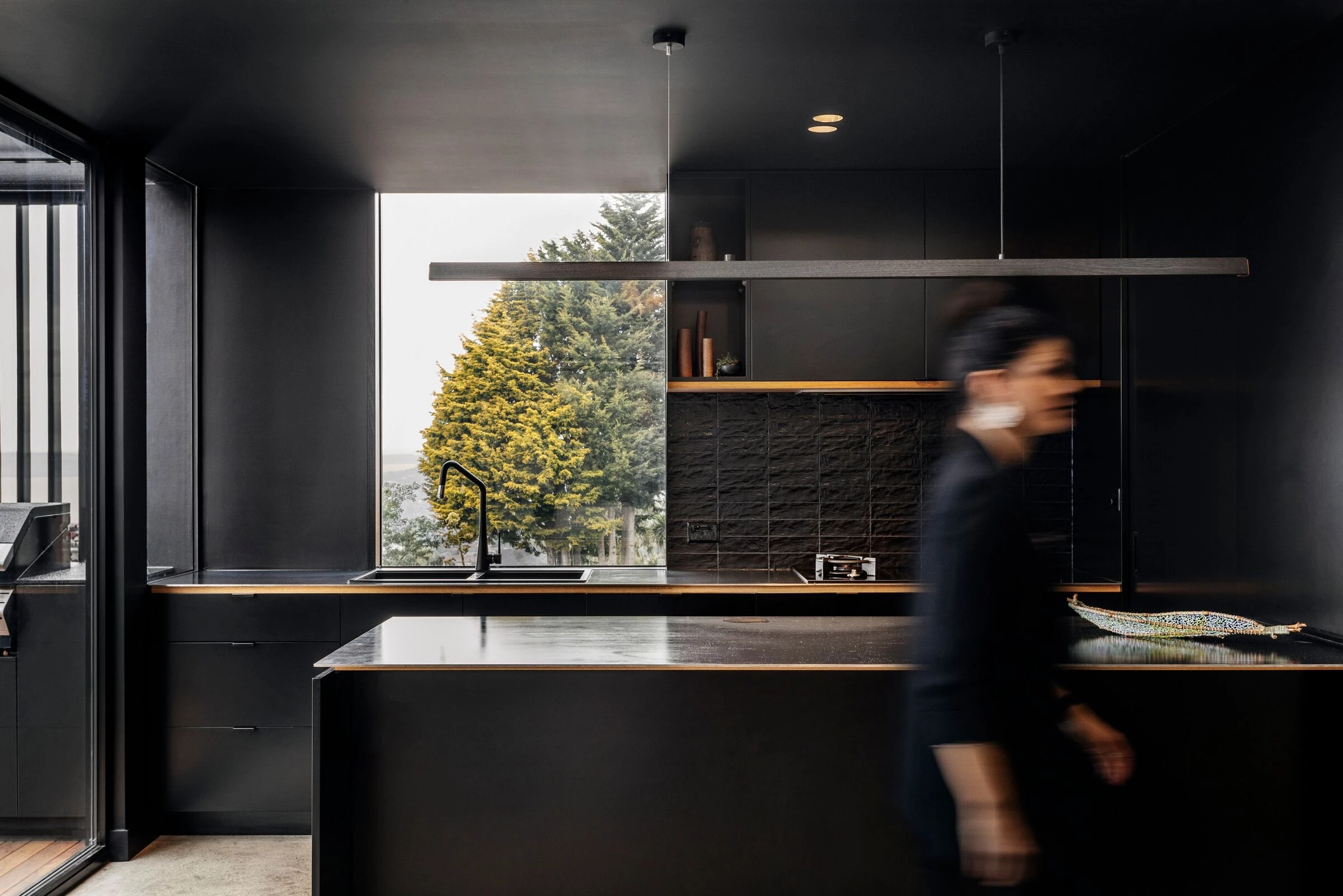 澳大利亚霍巴特 Knocklofty 住宅，打造现代仓库风格家庭空间-22