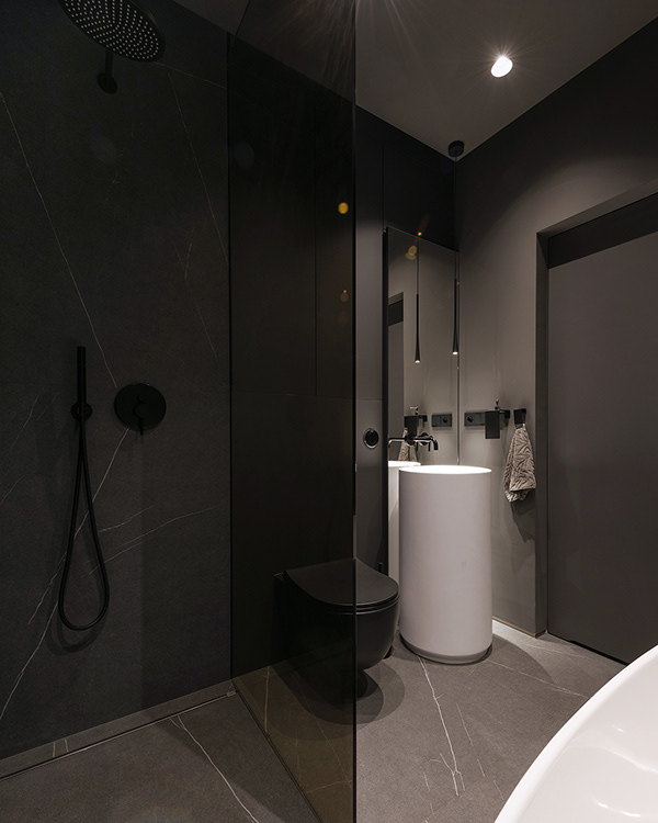 WOLA APARTMENT-7