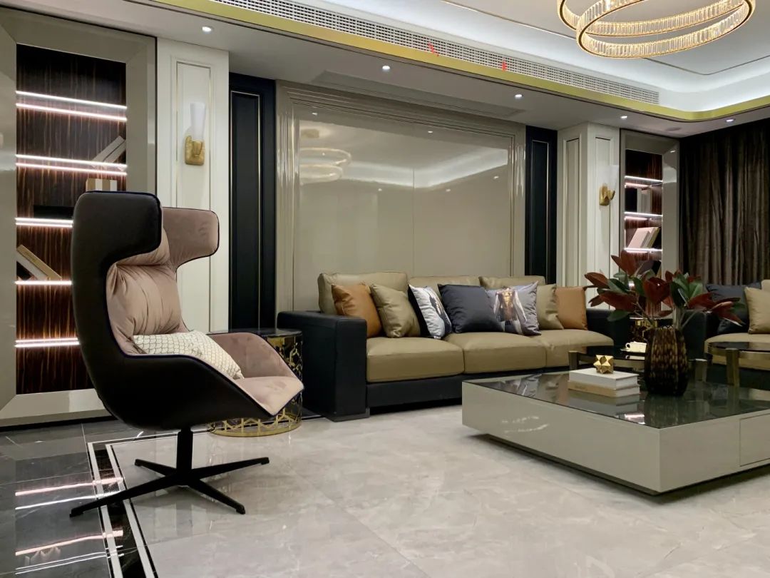 黑白奢华现代家居设计-1