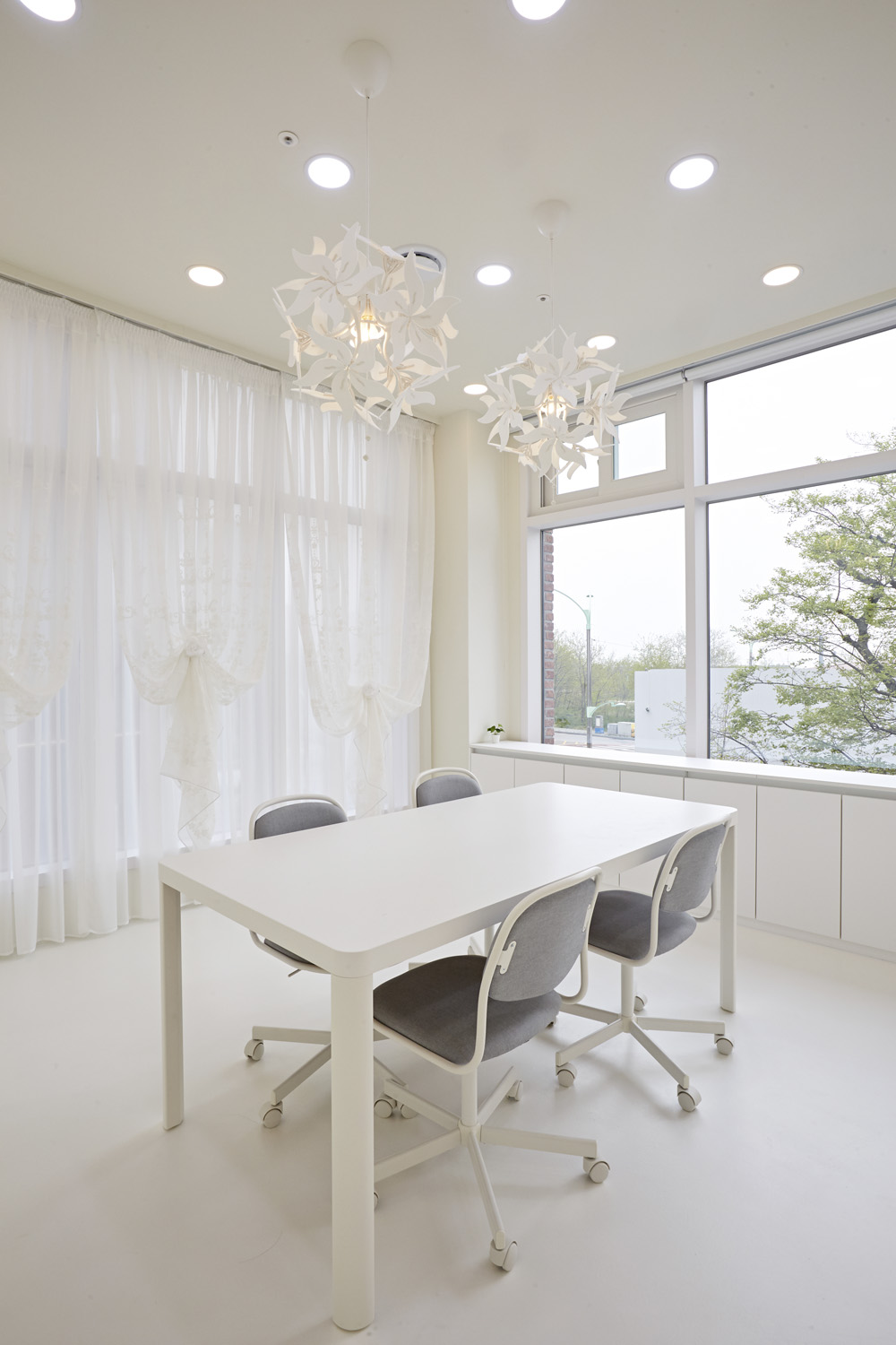 首尔 SPS Academy 15 坪现代美容院设计-11