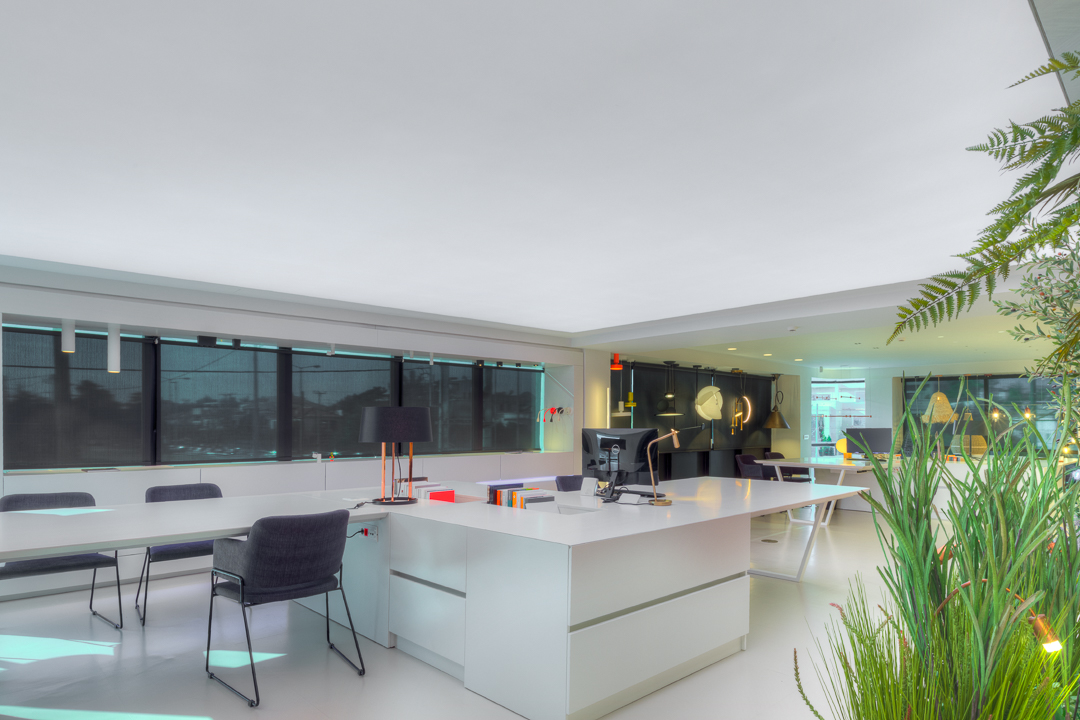 金比例集体建筑 · 灯光展示空间-10