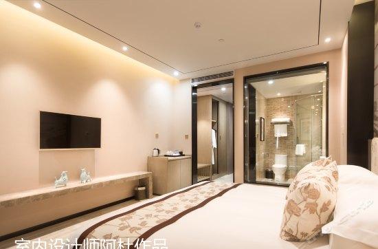 鸿海大厦精品酒店 | 现代豪华与舒适并重-13