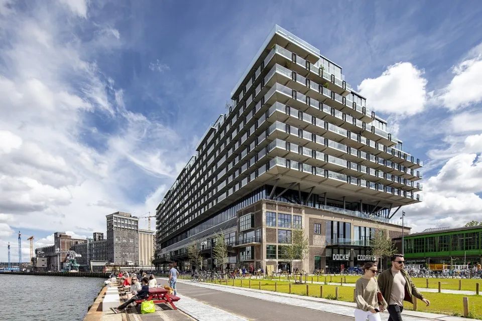 鹿特丹 Fenix I 综合体 | 历史与现代的融合-0