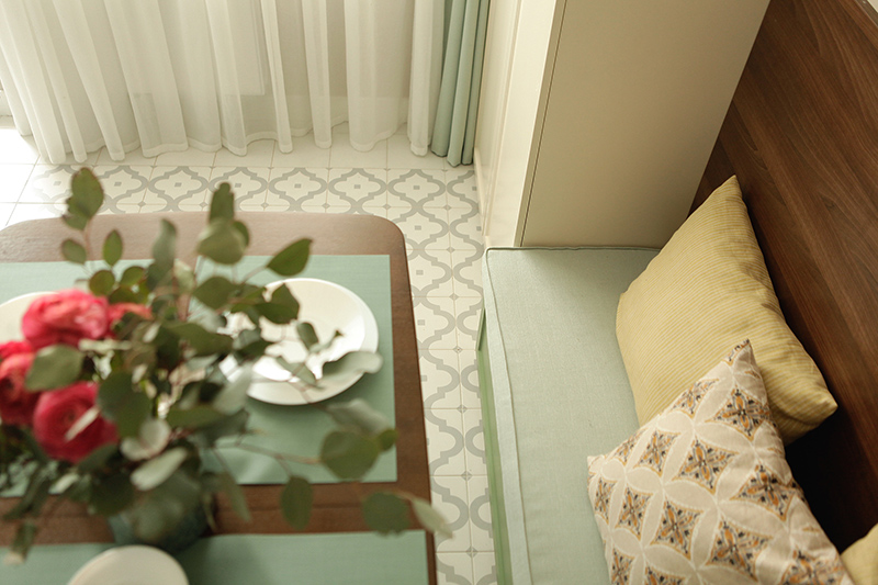 乌克兰基辅色彩明亮的预算公寓设计-8