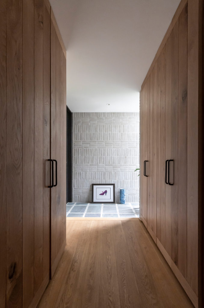 シックで落ち着きのある住空間建築と自然の力で生きる力が高まる | Style of Life | 100%LiFE-7