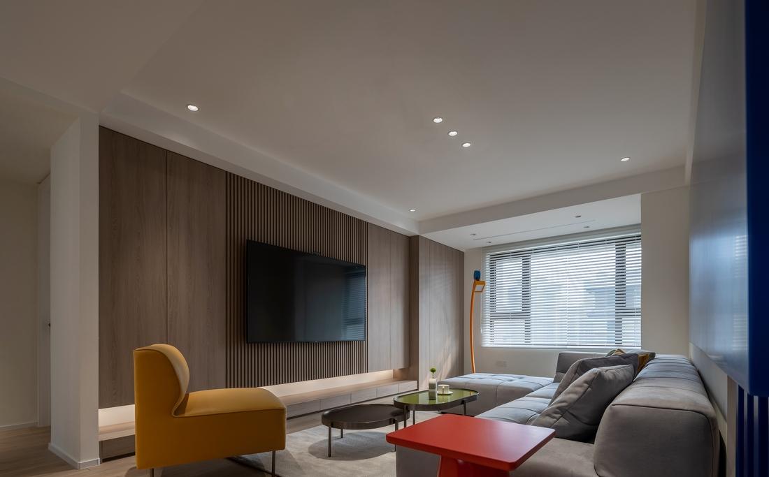 孟菲斯风格三代同堂温馨家居设计-9