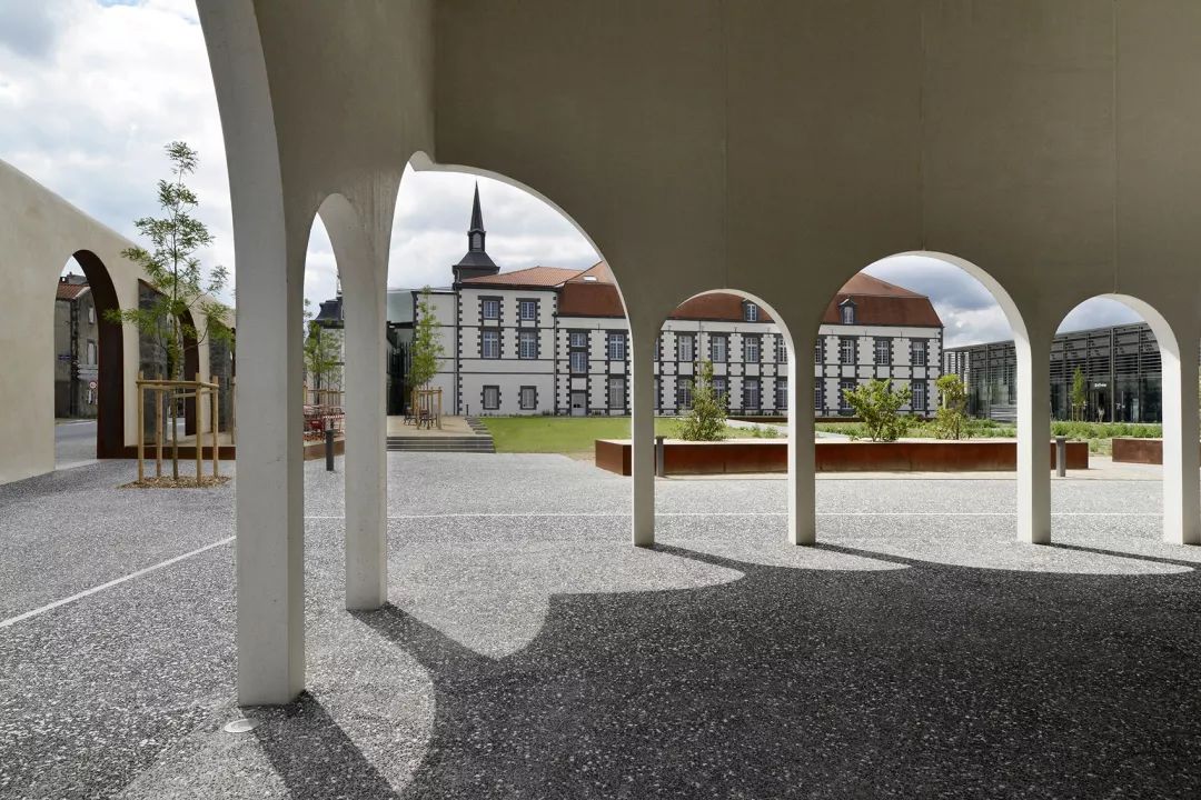 里永剧院天堂电影院，传统与现代的完美融合-27