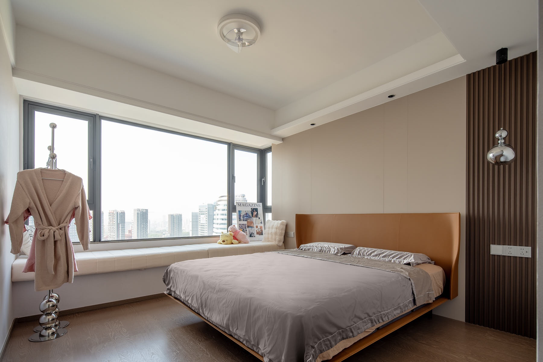 120㎡客餐阳一体化通透动线,藏在极简背后的生活讲究-69