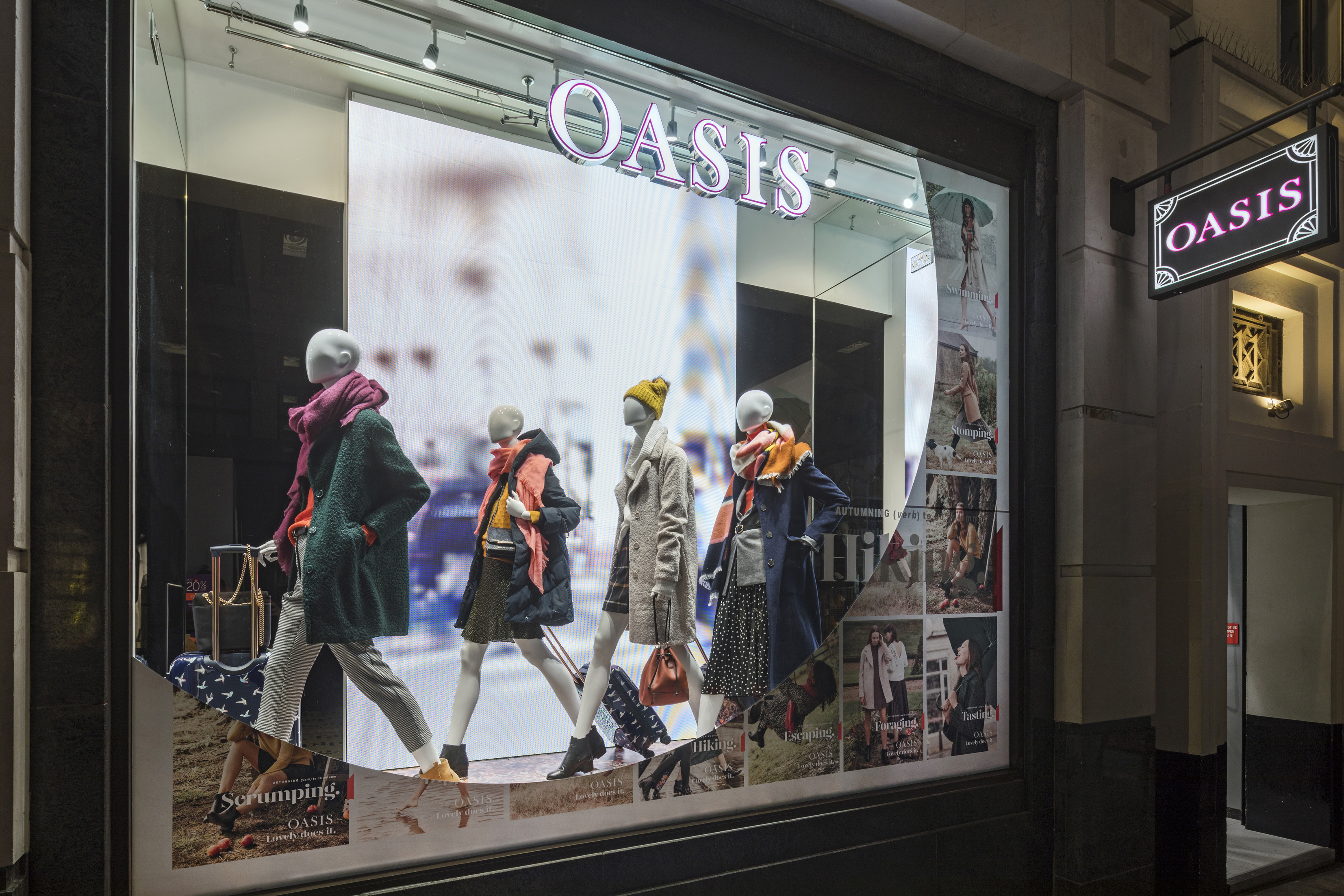 Oasis ‘Autumning’ window by Lucky Fox-11