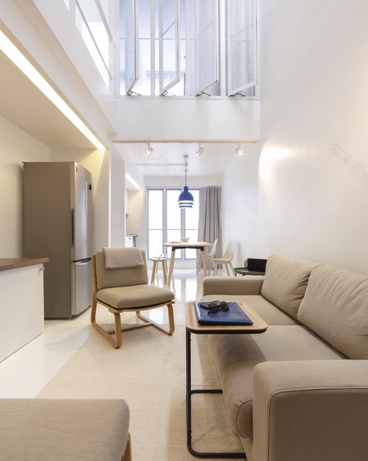 曼谷 80 年代联排别墅翻新 打造开放式高隐私家居-22