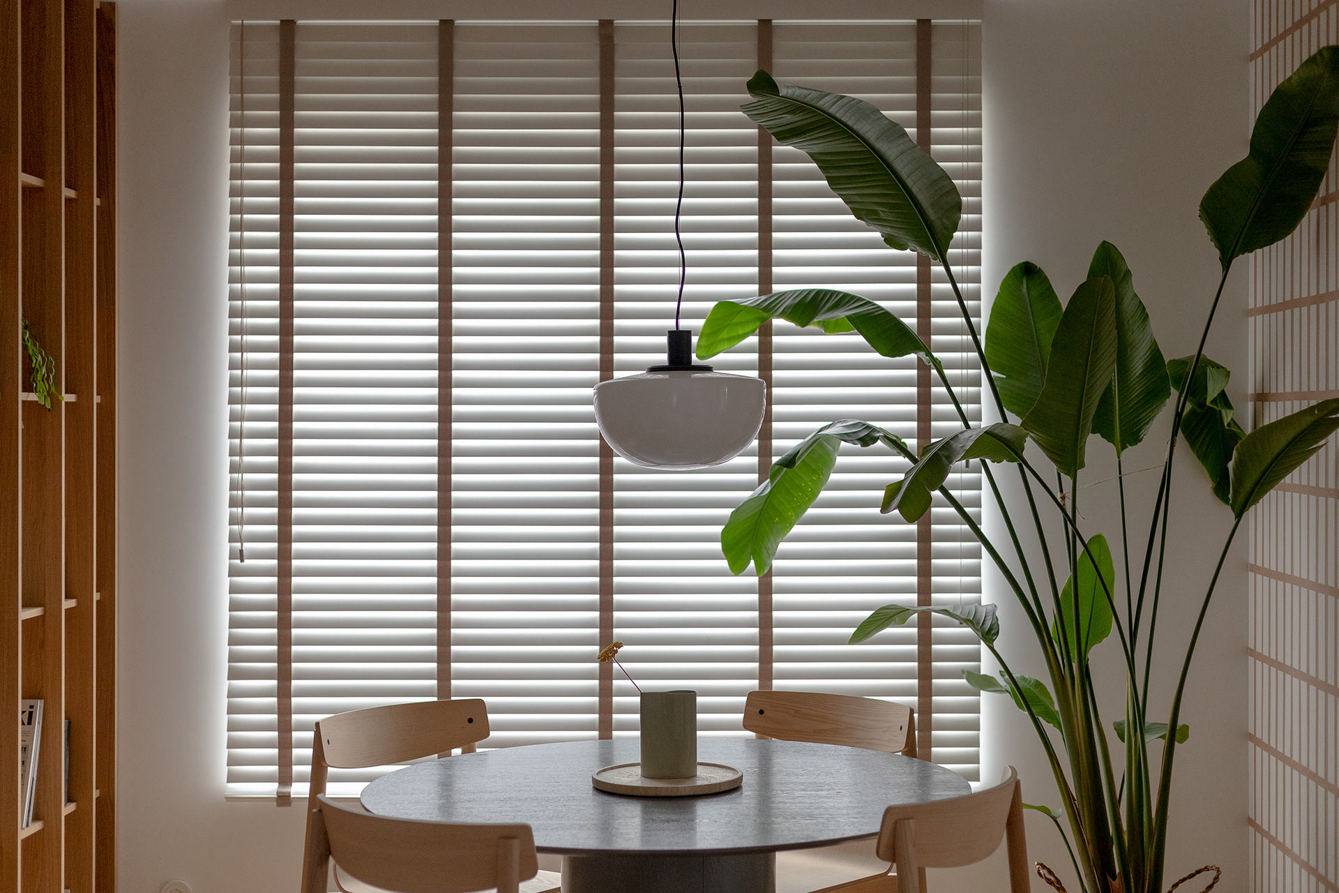 由布罗·斯洛沃设计的公寓丨Buro Slovo-19