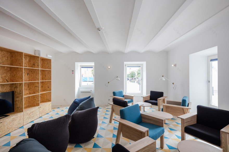 清新青旅,葡萄牙 / Estudio ODS-33