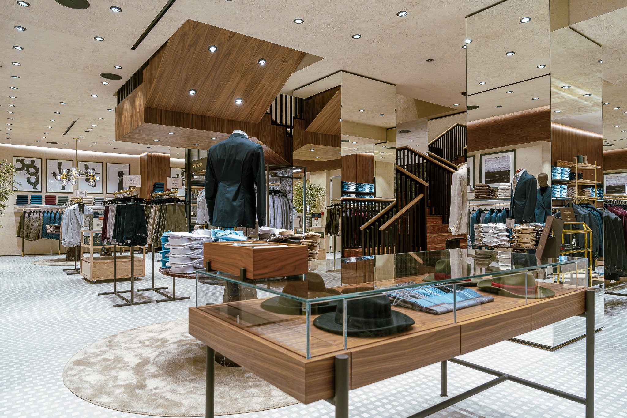 Gutteridge Corso Vittorio Emanuele Milano Flagship Store-18