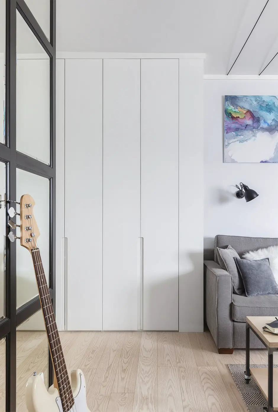 莫斯科 27m²创新小户型设计，镜墙扩容空间-4