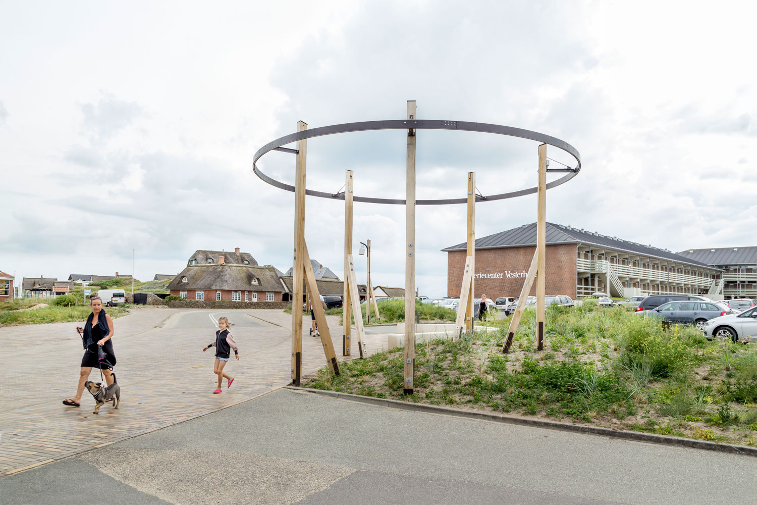 历史砖墙重塑丹麦 Fanø Bad 海滨小镇-4