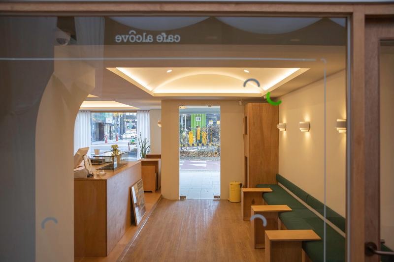 简约风格 20 平咖啡厅设计-7