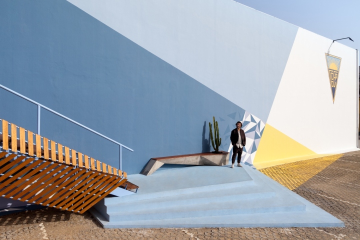 Clube 39(葡萄牙足球俱乐部集装箱建筑)-41