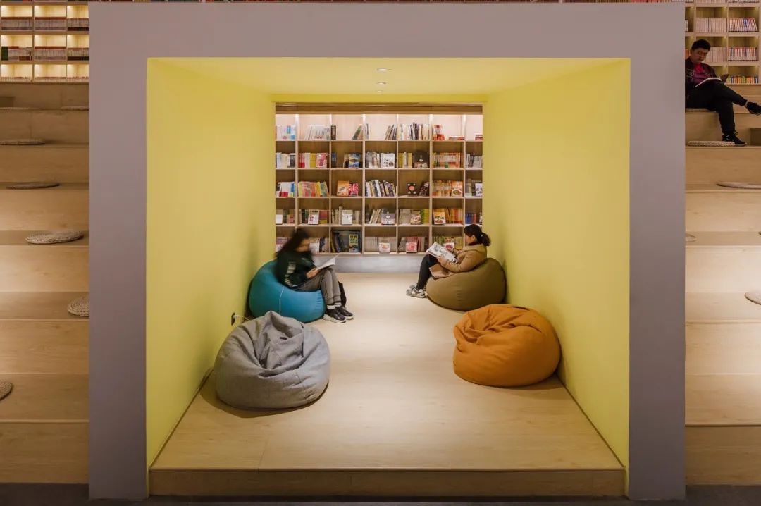 严旸建筑 × 美璟书店 | 中庭中的隐秘书店-121