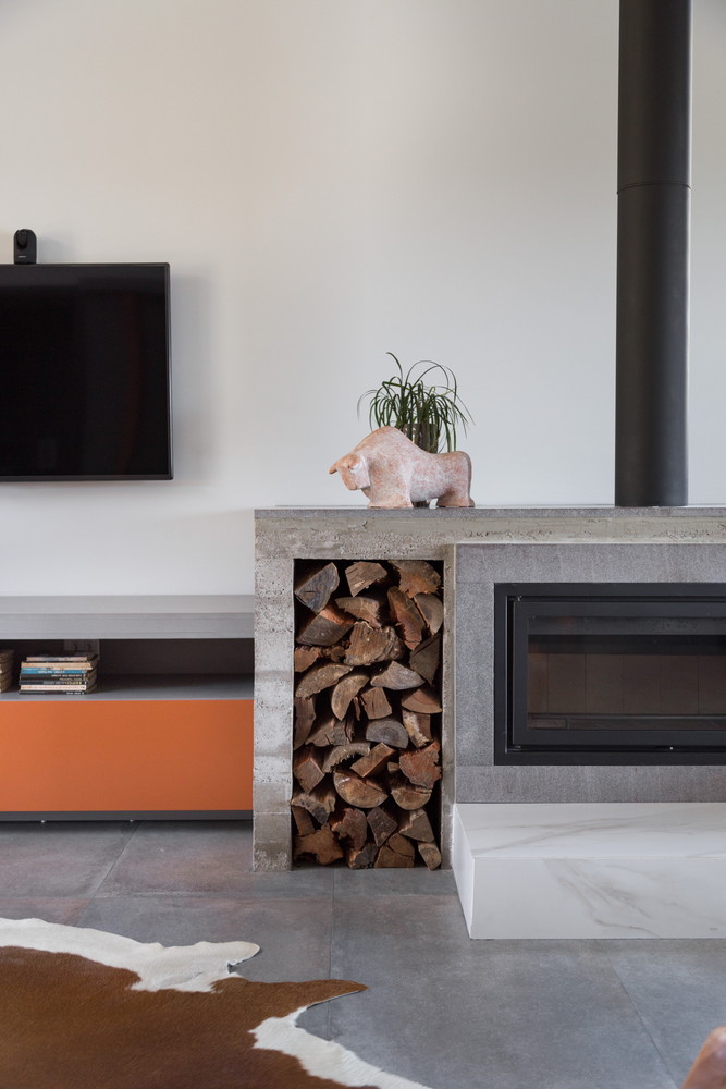 巴西湖景砖混别墅，和谐融入自然景观-33