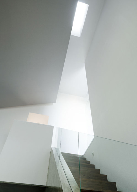 House of Representation by FORM/Kouichi Kimura Architects | Dezeen-10