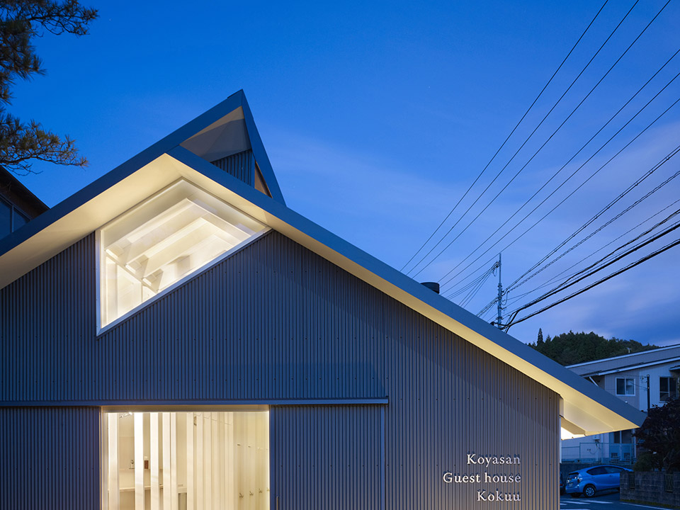 日本高野山家庭式胶囊旅馆——传统与现代的完美融合-25