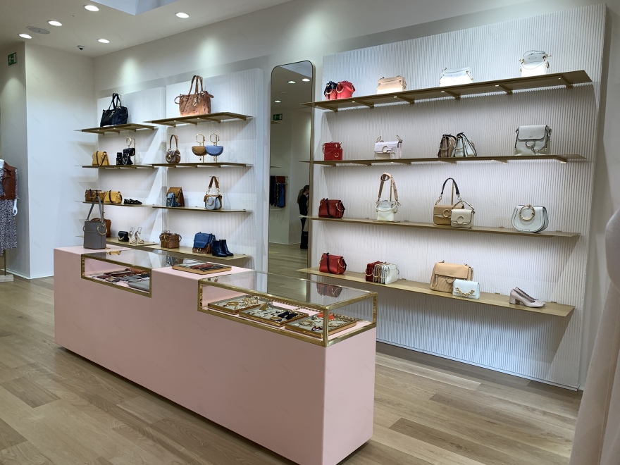 Chloé精品店视觉陈列与橱窗设计项目丨西班牙马德里-6