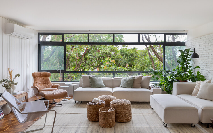 巴西公寓客厅的 10 种创新布局丨АrсhDаilу-23