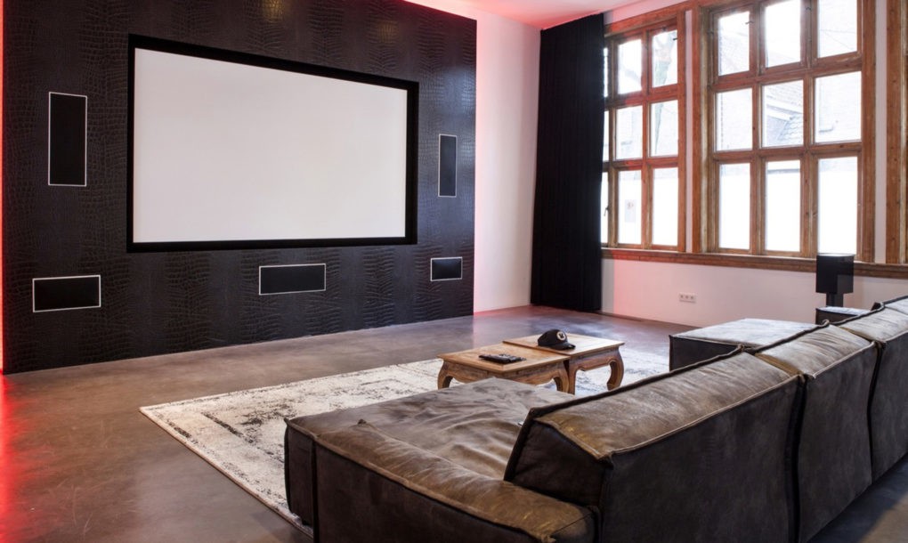 Abandoned Building Dating from 1925 Located in The Netherlands Has Been Converted to Create Wonderful Spaces-24